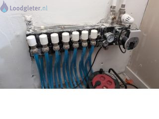 Loodgieter Vloerverwarming doorboord Vloerverwarming repareren