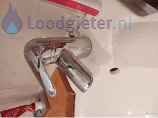 Loodgieter Reparatie Kraan Lekkage wastafelkraan