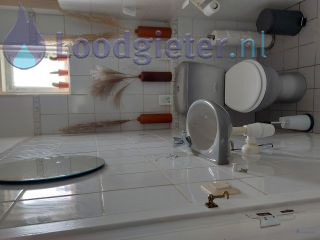 Loodgieter Toilet renovatie Hangend toilet monteren