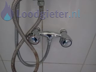Loodgieter Lekkage douche Lekkage douche